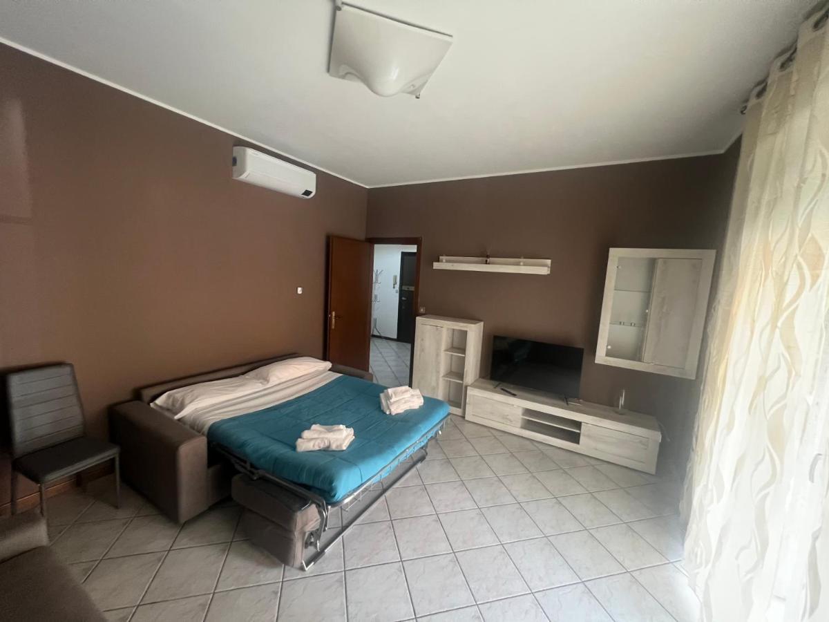 Orio Relax 24H Airport 1 - 3 Minute From Arrival By Bus Apartment Bergamo Luaran gambar